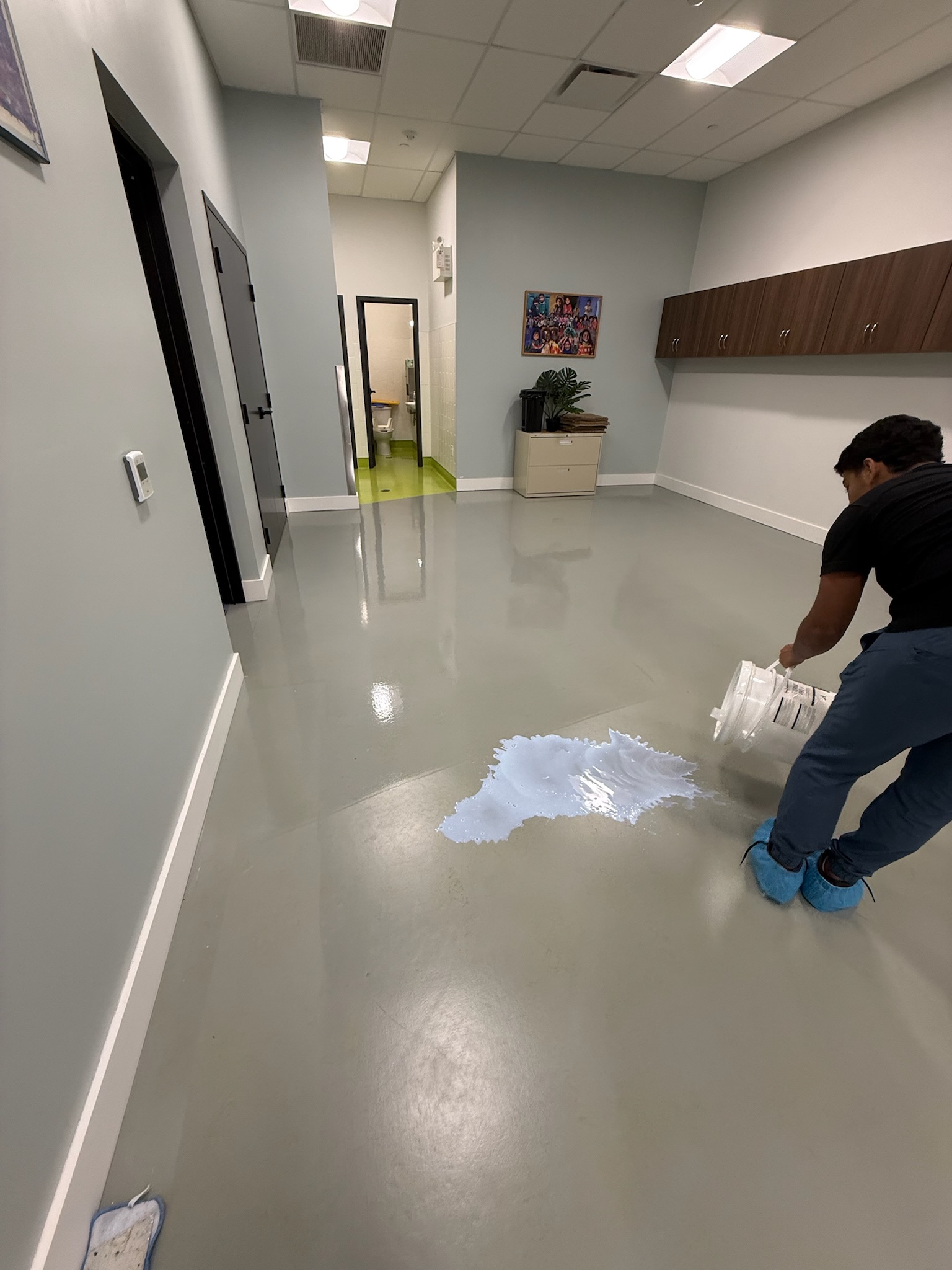 Commercial floor wax complete