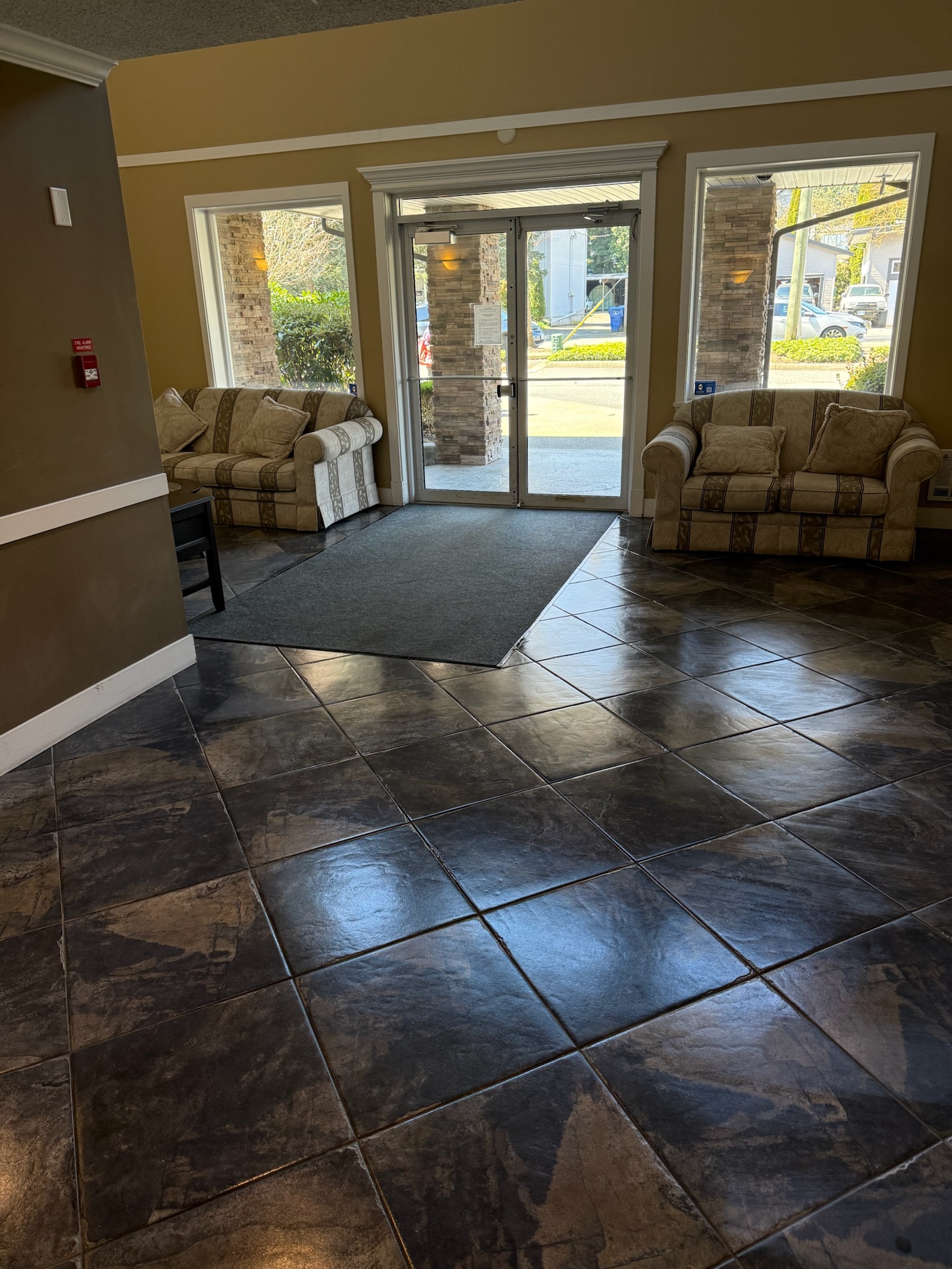Commercial tile grout cleaning